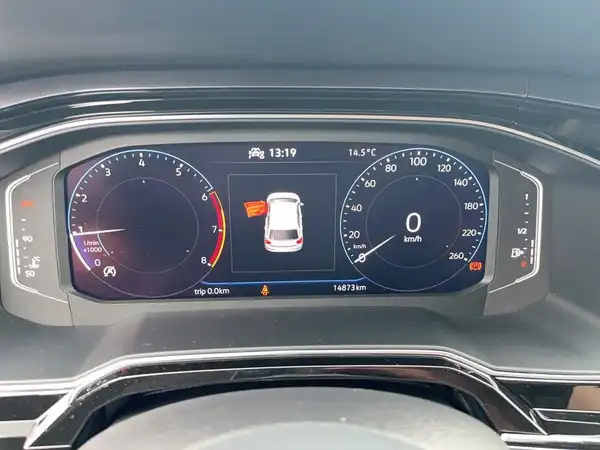 VW POLO (10/21)