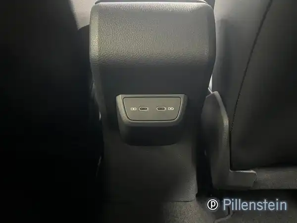 VW POLO (13/15)