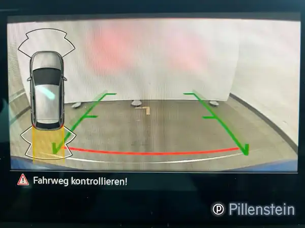 VW POLO (10/15)