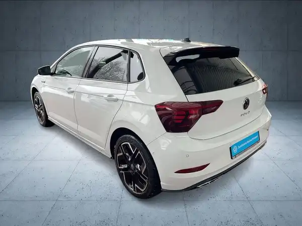 VW POLO (2/16)