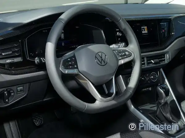 VW POLO (6/11)