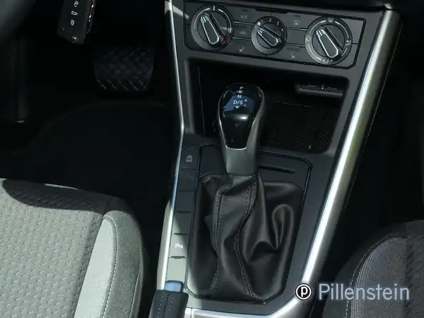VW POLO (8/11)
