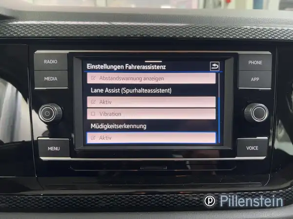 VW POLO (12/17)