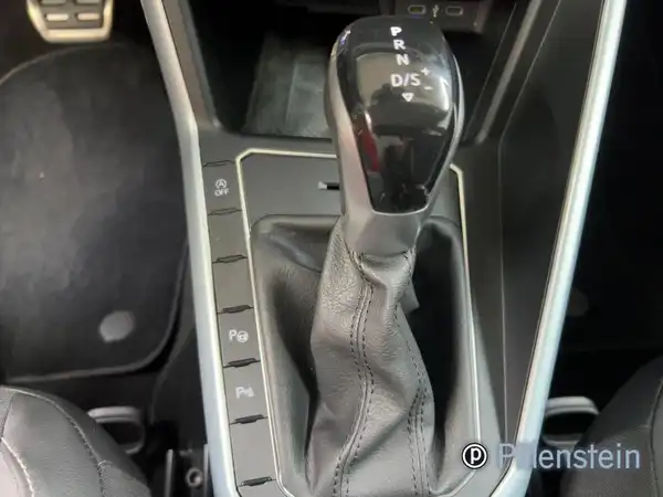 VW POLO (9/16)