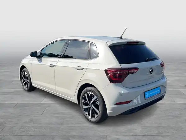 VW POLO (4/21)