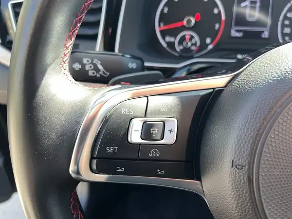VW POLO GTI (15/19)
