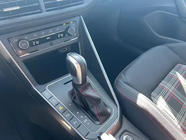 VW POLO GTI (18/19)
