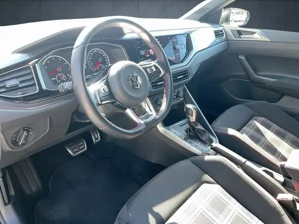 VW POLO GTI (9/19)