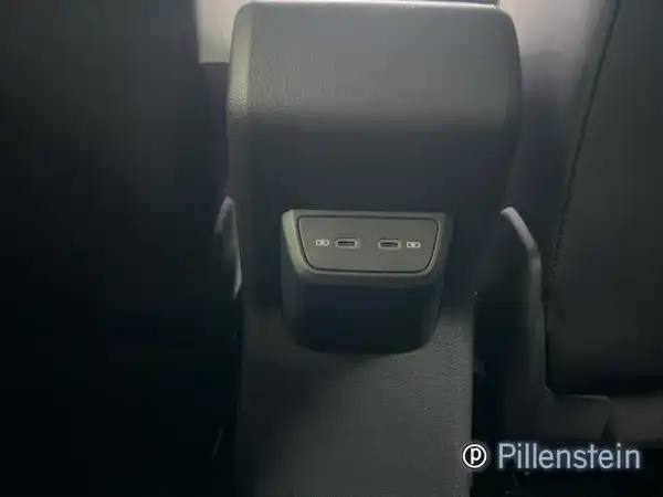 VW POLO (14/16)