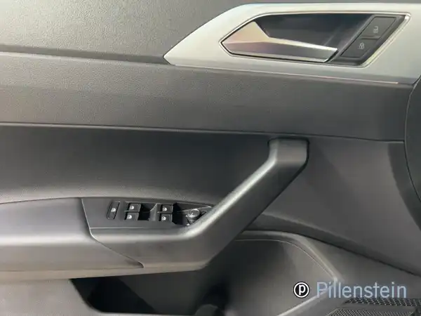 VW POLO (6/16)