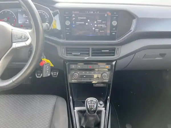VW T-CROSS (13/15)