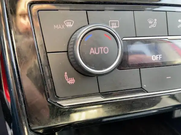 VW T-CROSS (14/15)