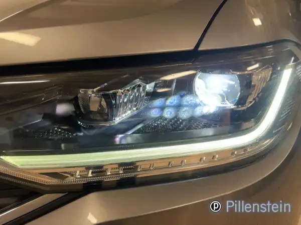 VW T-CROSS (15/16)