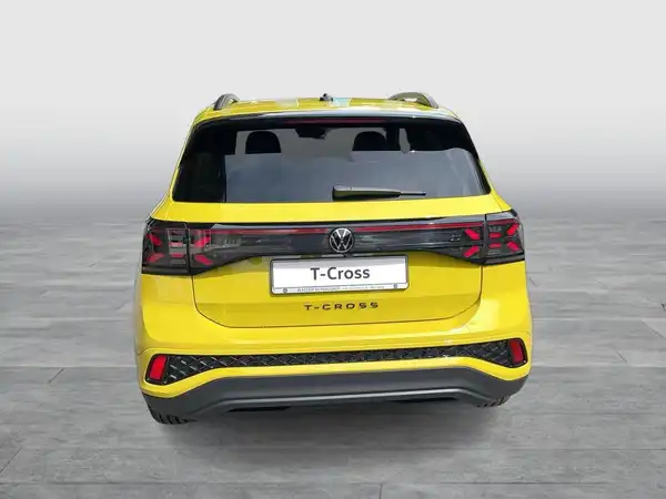 VW T-CROSS (4/16)