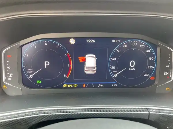 VW T-CROSS (10/16)