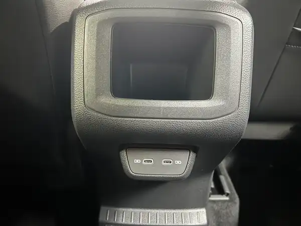 VW T-CROSS (8/16)