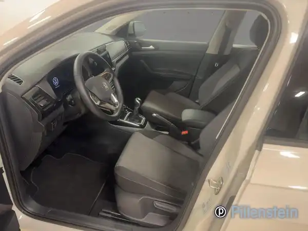 VW T-CROSS (9/19)