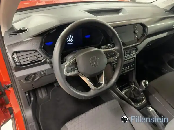 VW T-CROSS (8/16)