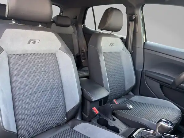 VW T-CROSS (17/19)