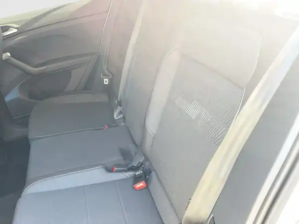 VW T-CROSS (10/22)