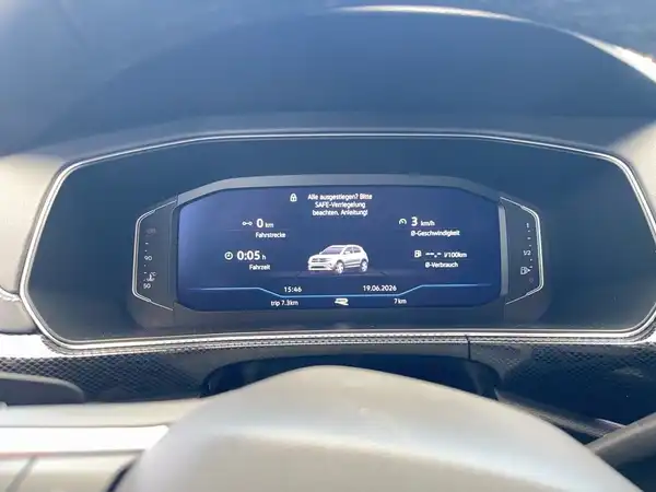 VW T-CROSS (10/15)