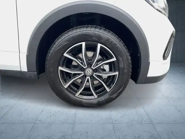 VW T-CROSS (7/16)