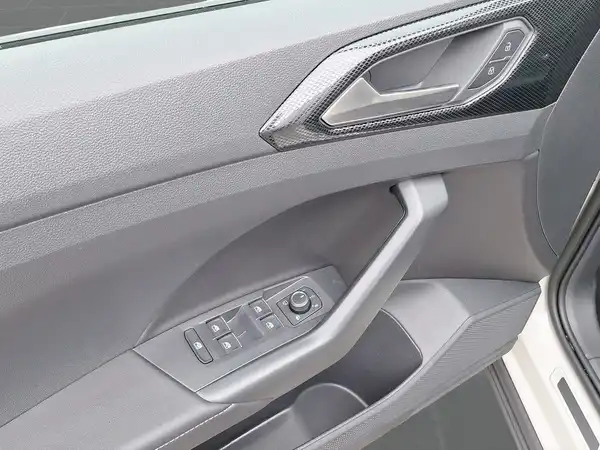 VW T-CROSS (10/20)