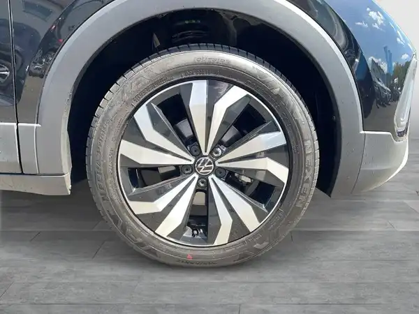 VW T-CROSS (7/18)