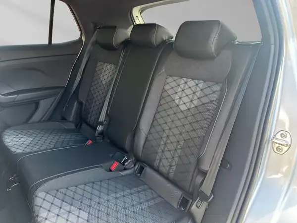 VW T-CROSS (13/18)