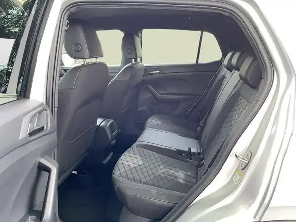 VW T-CROSS (12/15)
