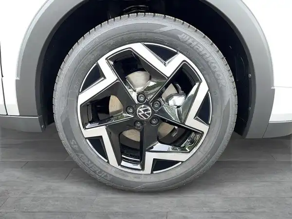 VW T-CROSS (7/15)