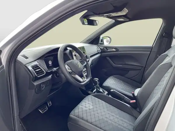 VW T-CROSS (9/15)