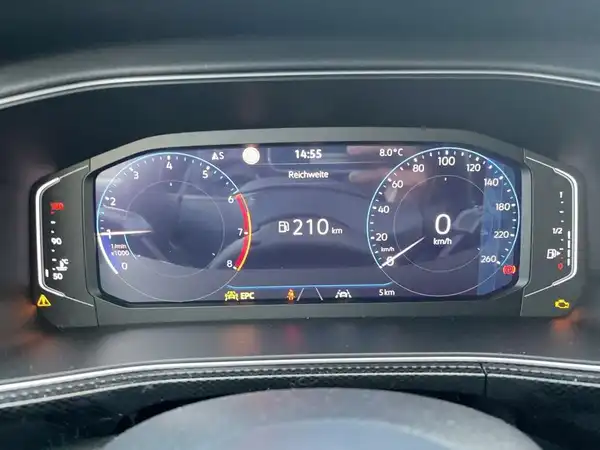 VW T-CROSS (10/15)