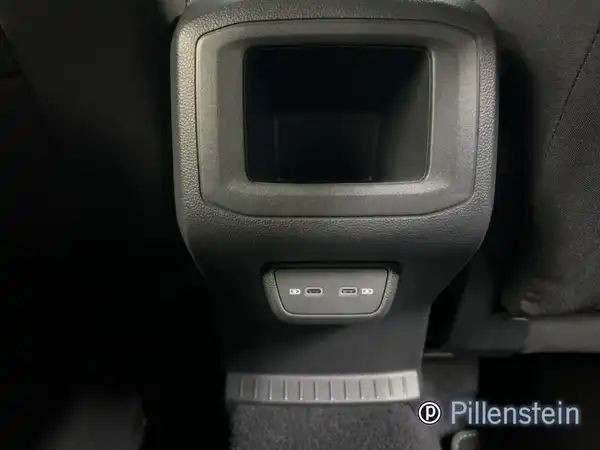 VW T-CROSS (9/18)