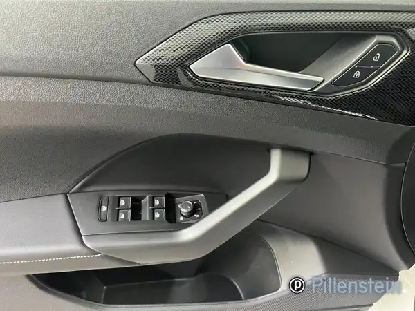 VW T-CROSS (6/16)