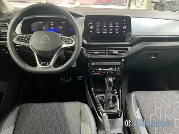VW T-CROSS (8/16)