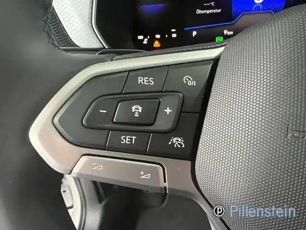 VW T-CROSS (9/16)