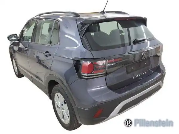 VW T-CROSS (6/10)
