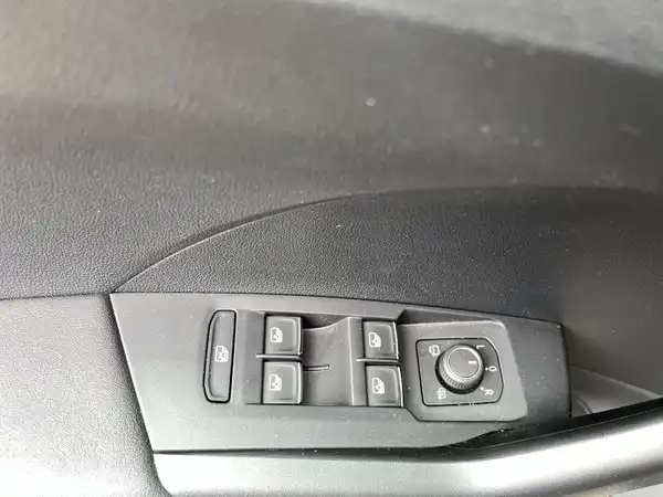 VW T-CROSS (15/21)