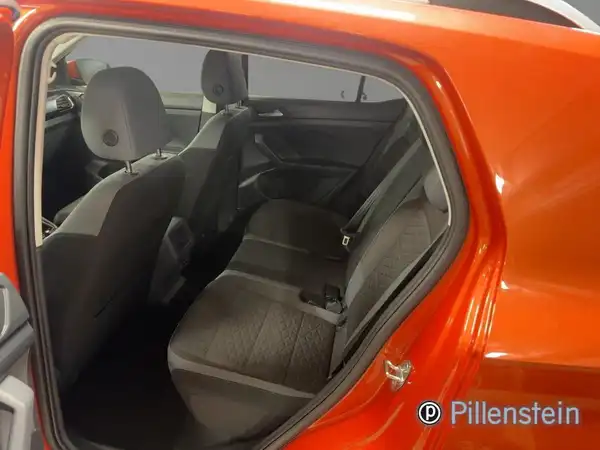 VW T-CROSS (9/16)