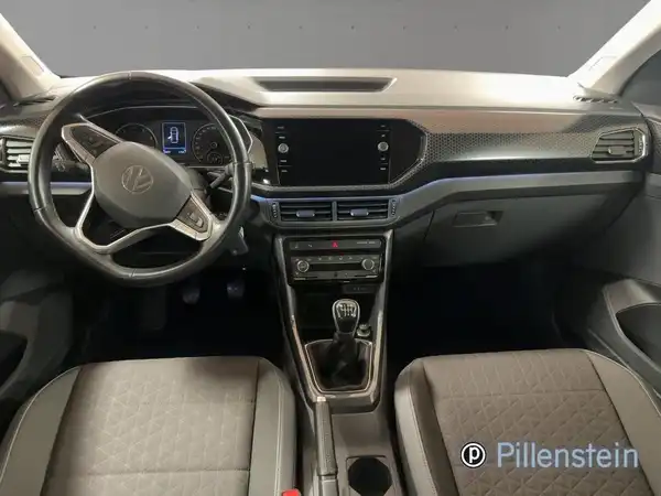VW T-CROSS (10/16)