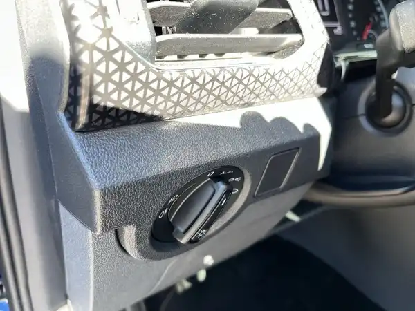 VW T-CROSS (13/21)