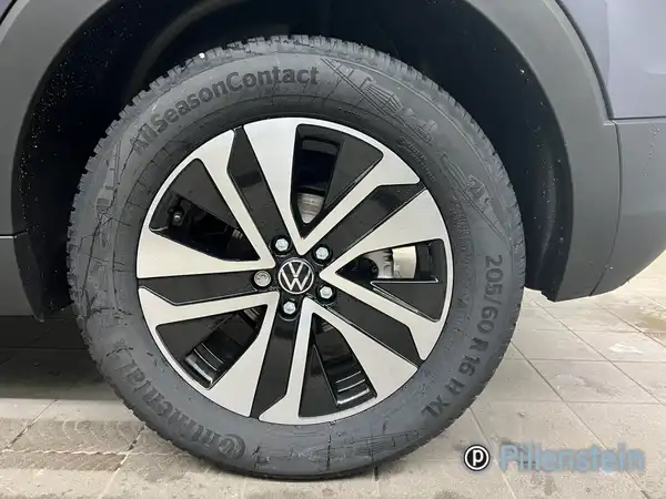 VW T-CROSS (13/13)