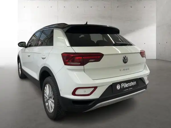 VW T-ROC (3/17)