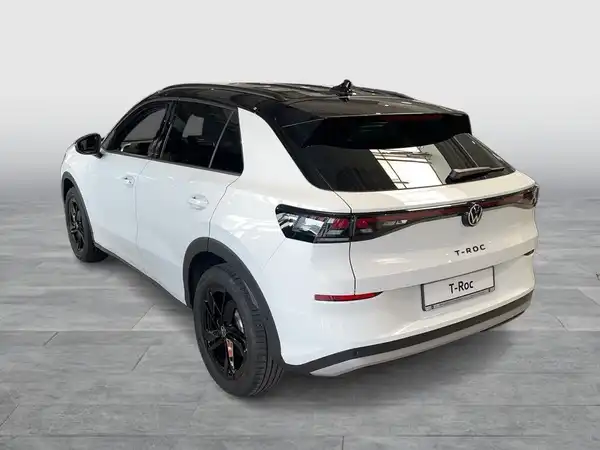 VW T-ROC (2/16)
