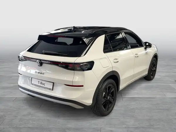 VW T-ROC (4/16)