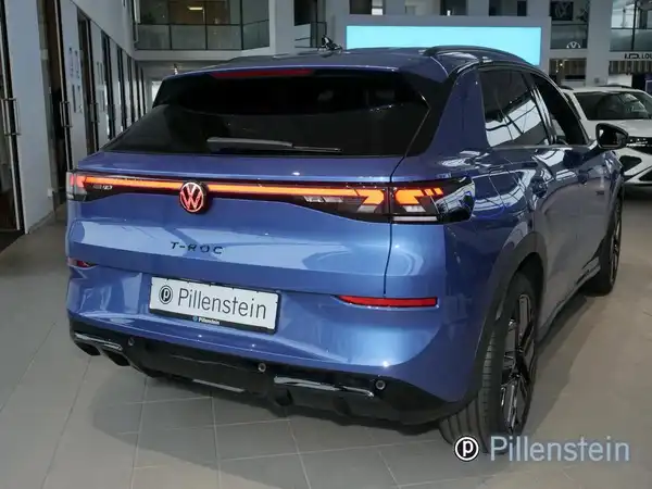 VW T-ROC (2/12)