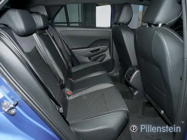 VW T-ROC (5/12)