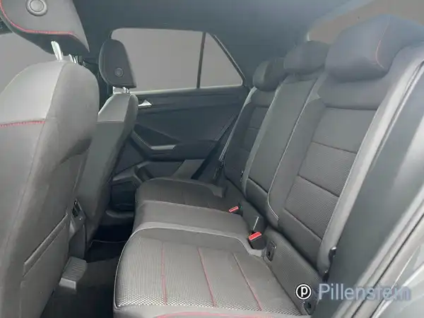 VW T-ROC (14/15)