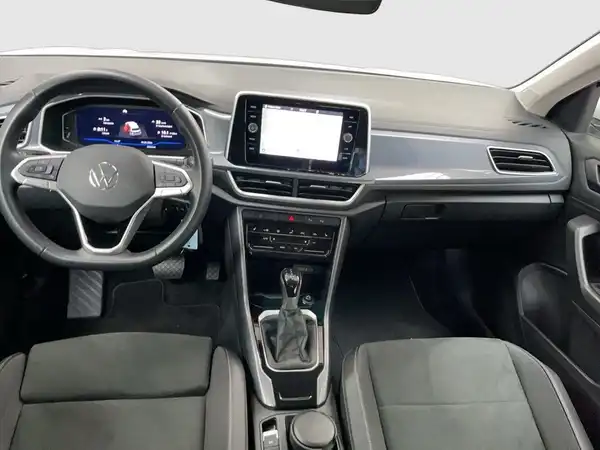 VW T-ROC (12/15)